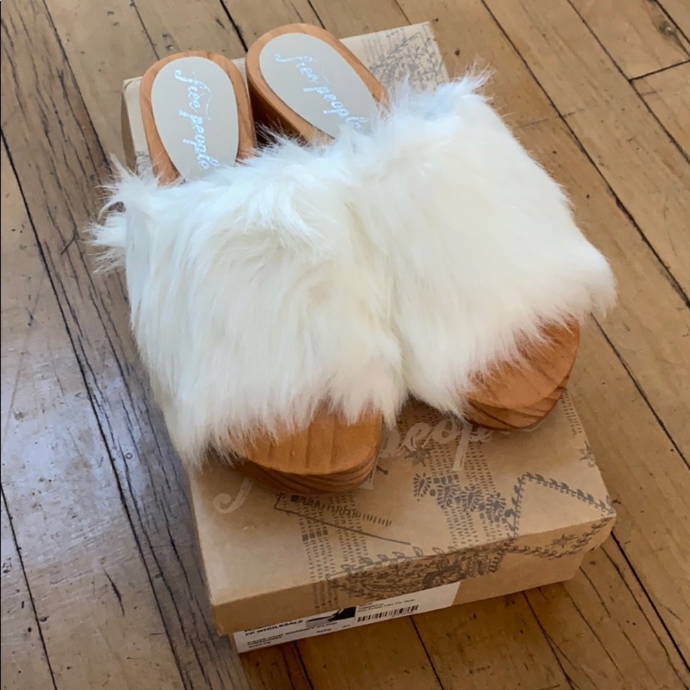 Free people faux fur sonnet clog